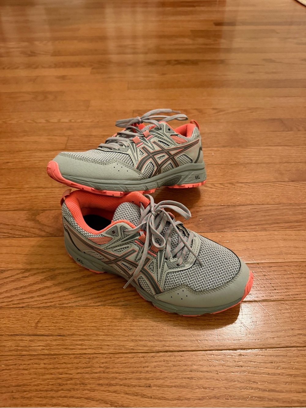 ASICS Gel Venture 8 Women’s Sneaker
